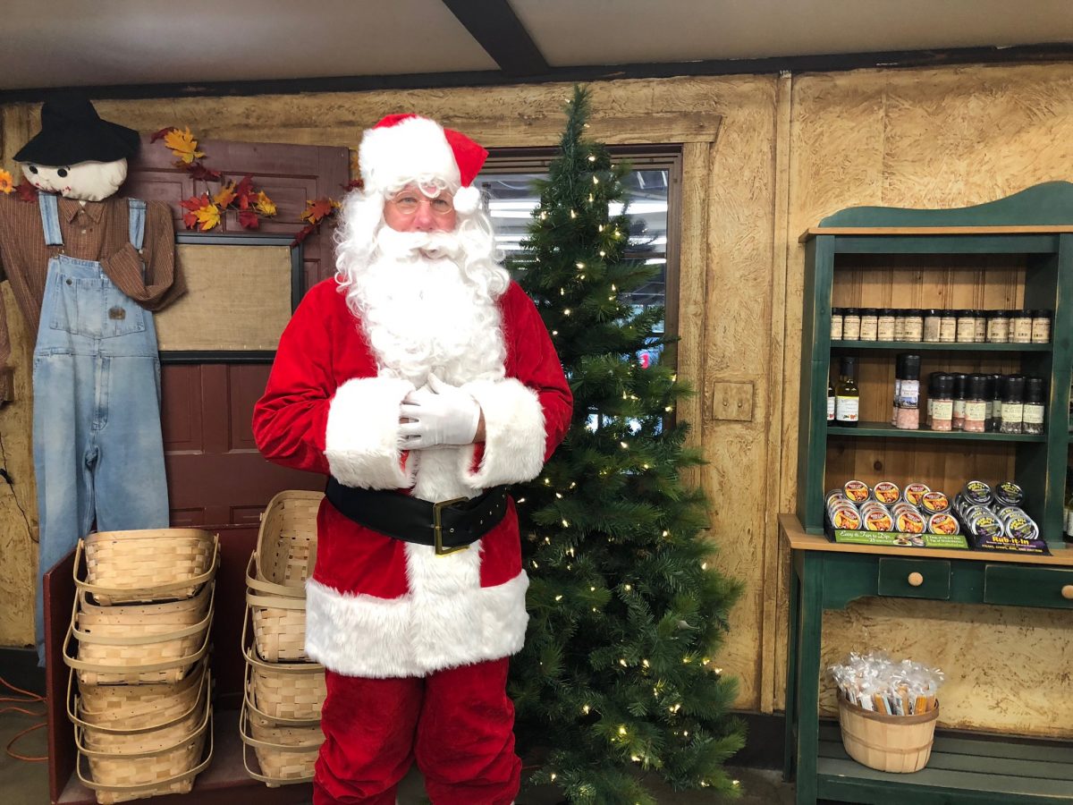 Elegant Farmer's Visit With Santa