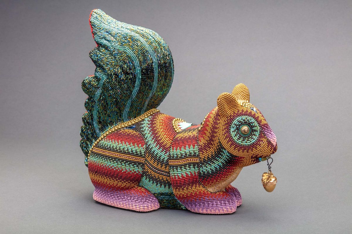 Get a Bead On: Jewelry and Small Objects